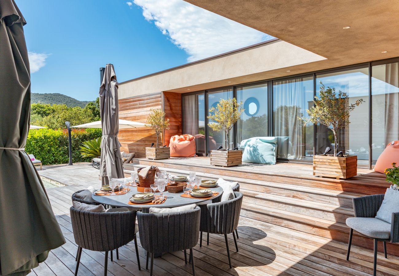 Villa en Pinarello - Villa Torra