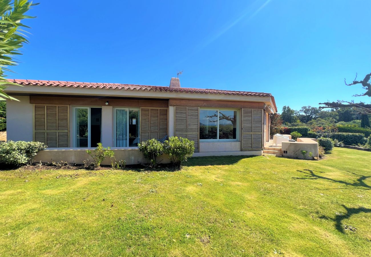 Villa en Sainte-Lucie de Porto-Vecchio - Villa Terres Marines