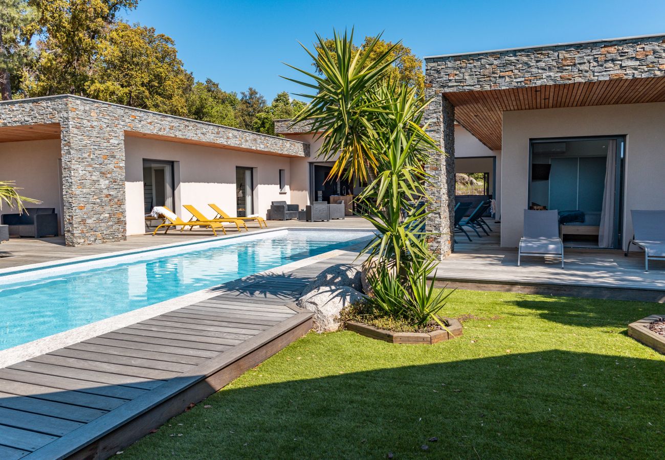 Villa en Lecci - Villa  Galice Macchia