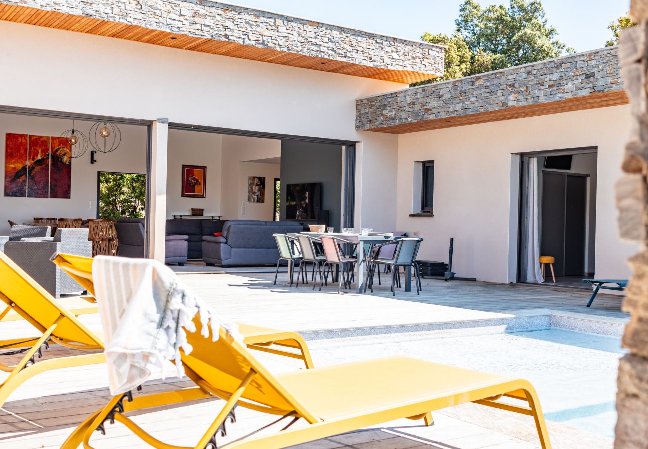 Villa en Lecci - Villa  Galice Macchia