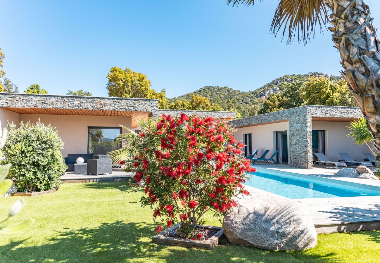 Villa en Lecci - Villa  Galice Macchia
