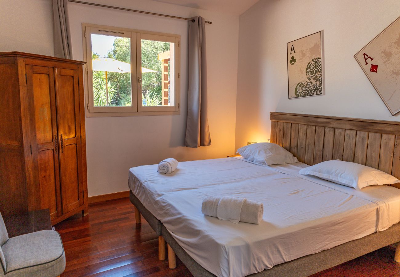 Villa a Lecci - Villa Calyaunati