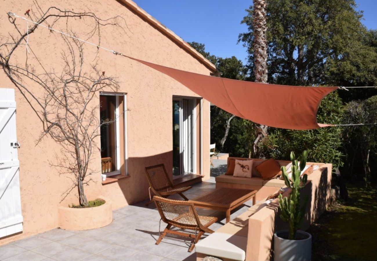 Villa a Sainte-Lucie de Porto-Vecchio - Villa Mare
