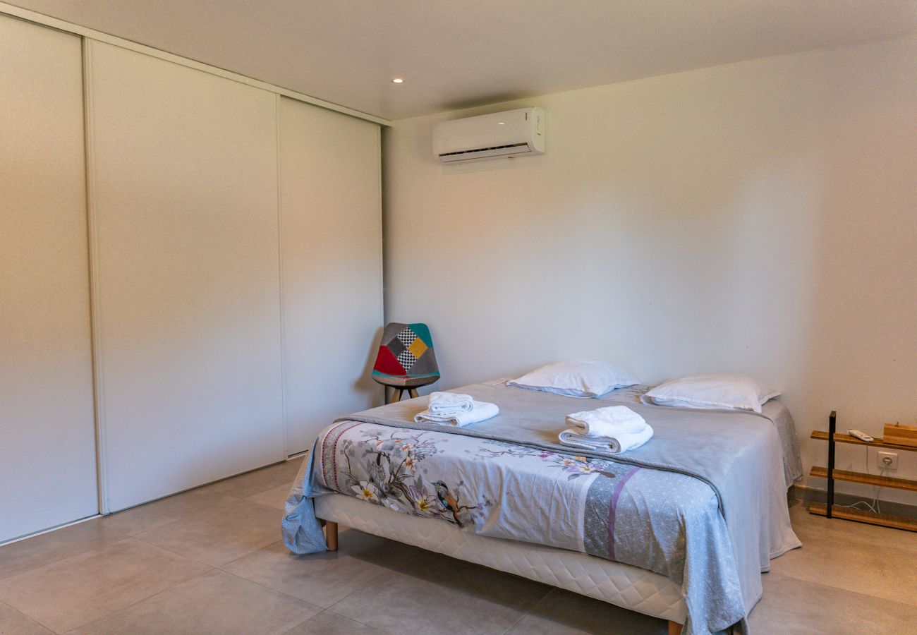 Villa a Sainte-Lucie de Porto-Vecchio - Casetta Tagliu Rossu