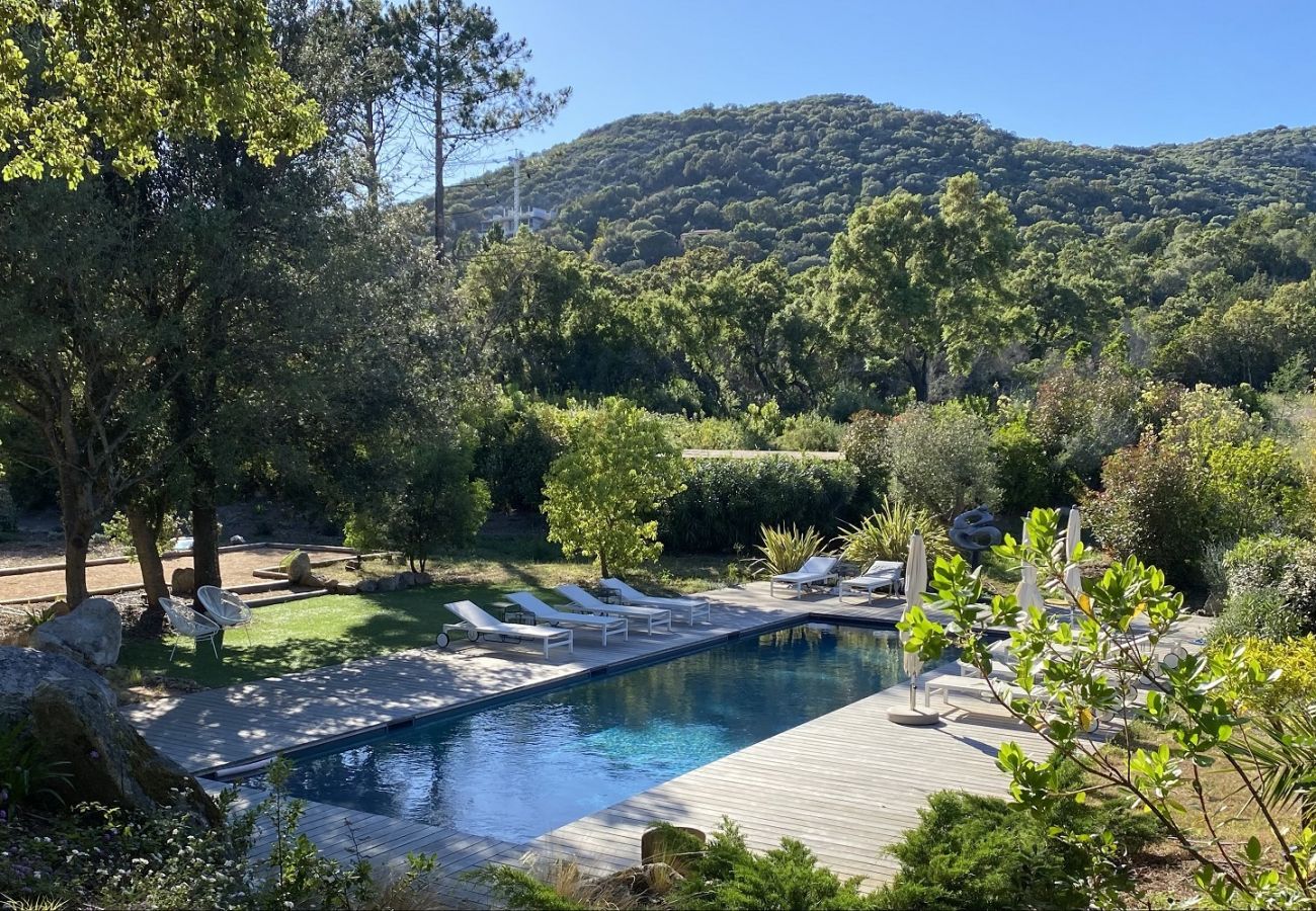 Villa à Sainte-Lucie de Porto-Vecchio - Villa Luxea