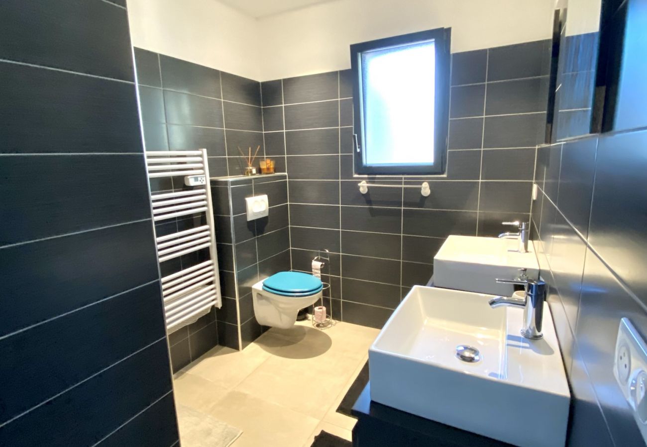 Villa à Sainte-Lucie de Porto-Vecchio - Casa Cavu