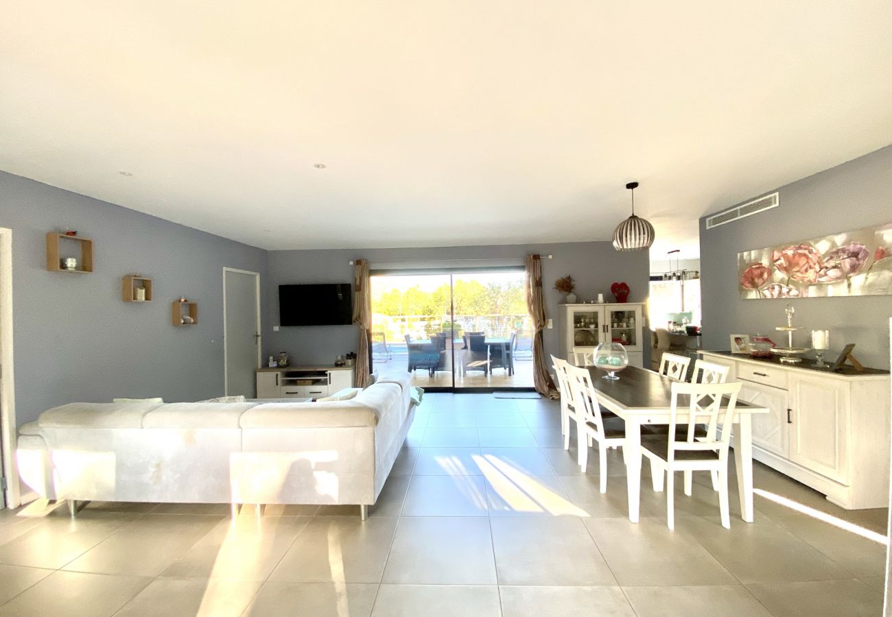 Villa à Sainte-Lucie de Porto-Vecchio - Casa Cavu