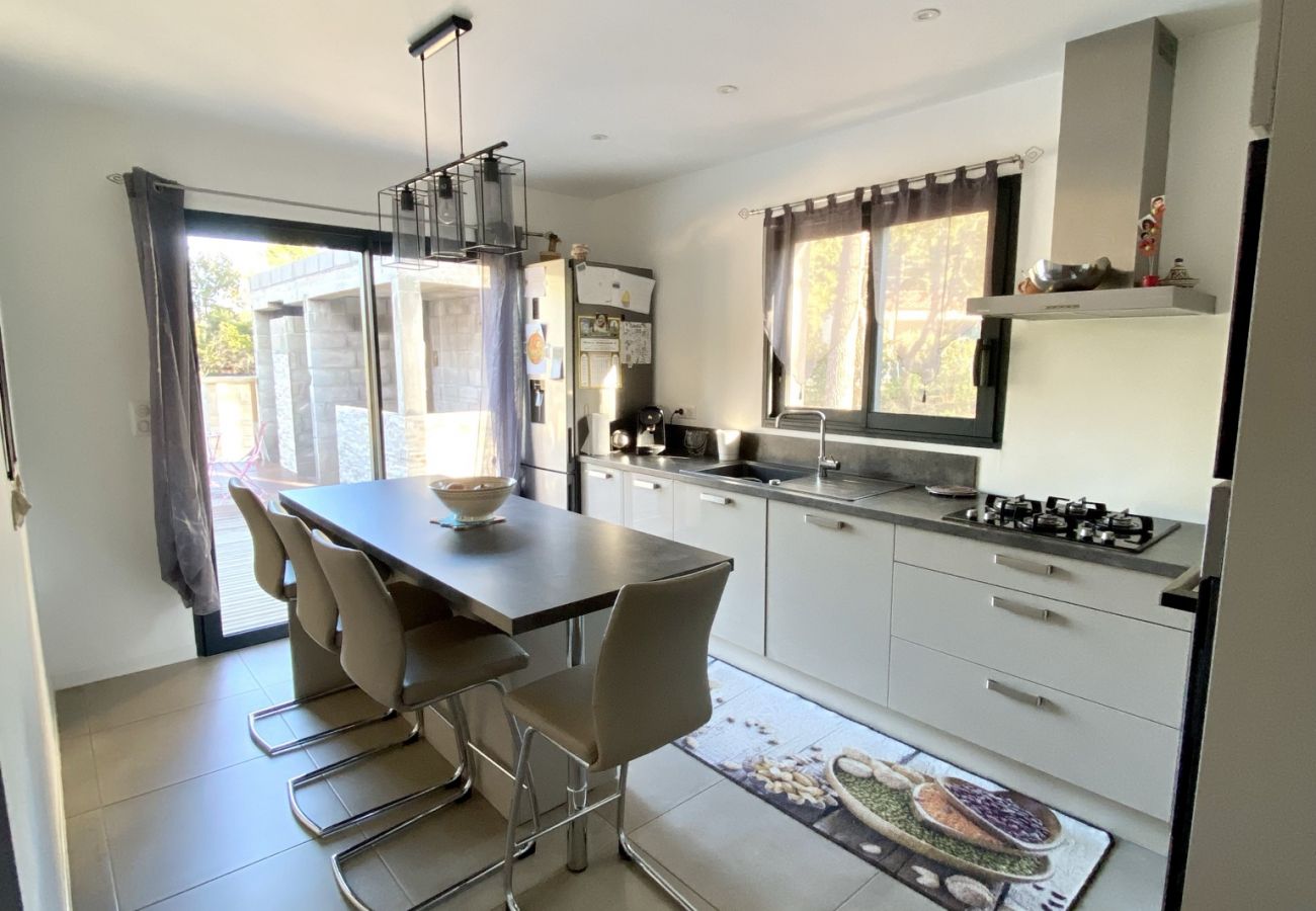 Villa à Sainte-Lucie de Porto-Vecchio - Casa Cavu