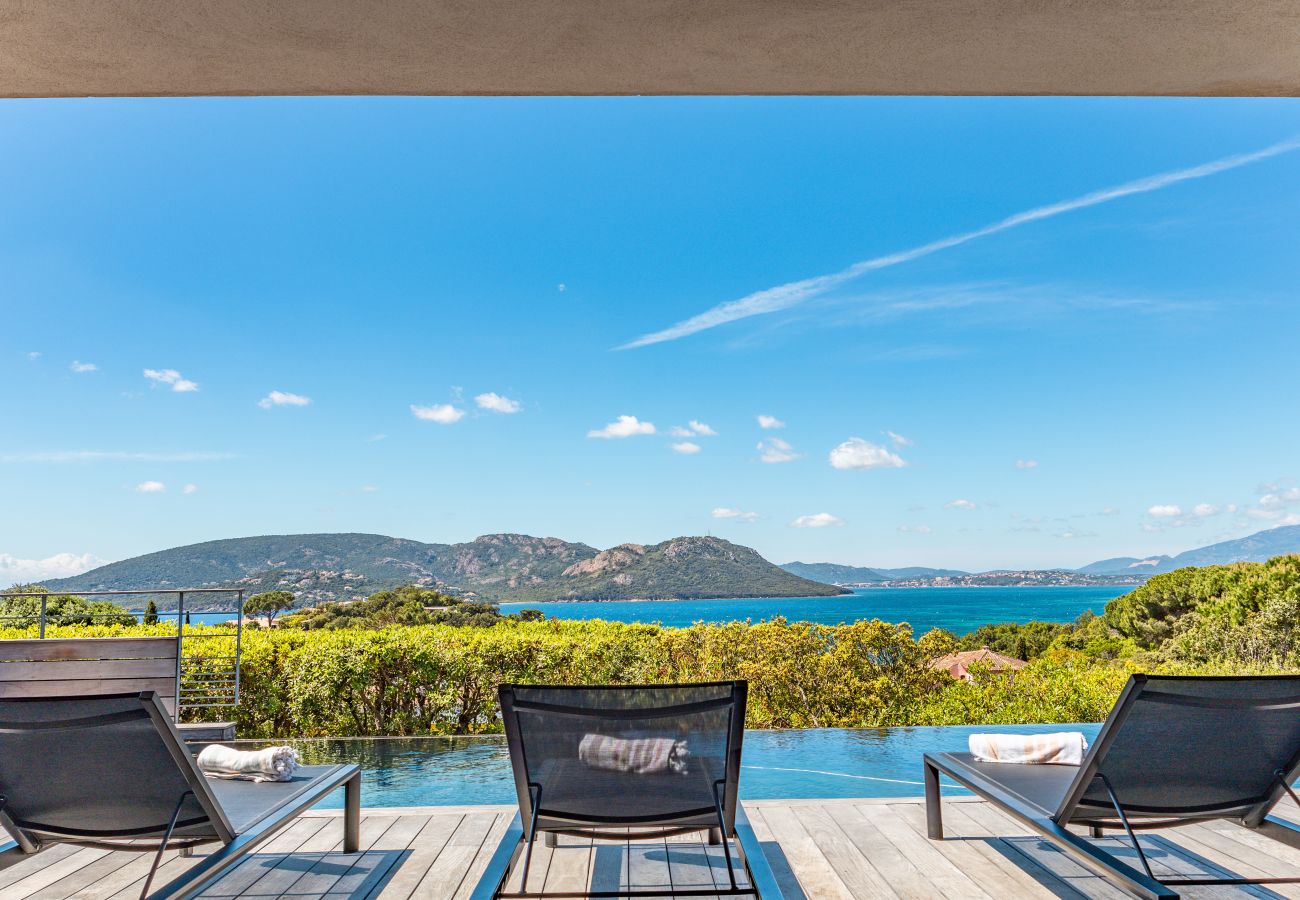 Villa à Lecci - Villa Cala Rossa