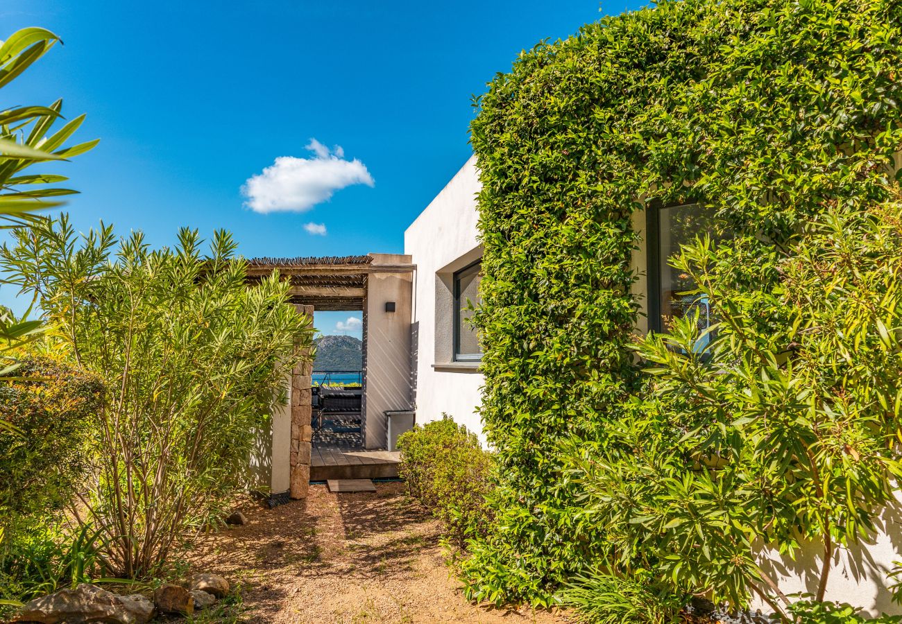Villa à Lecci - Villa Cala Rossa