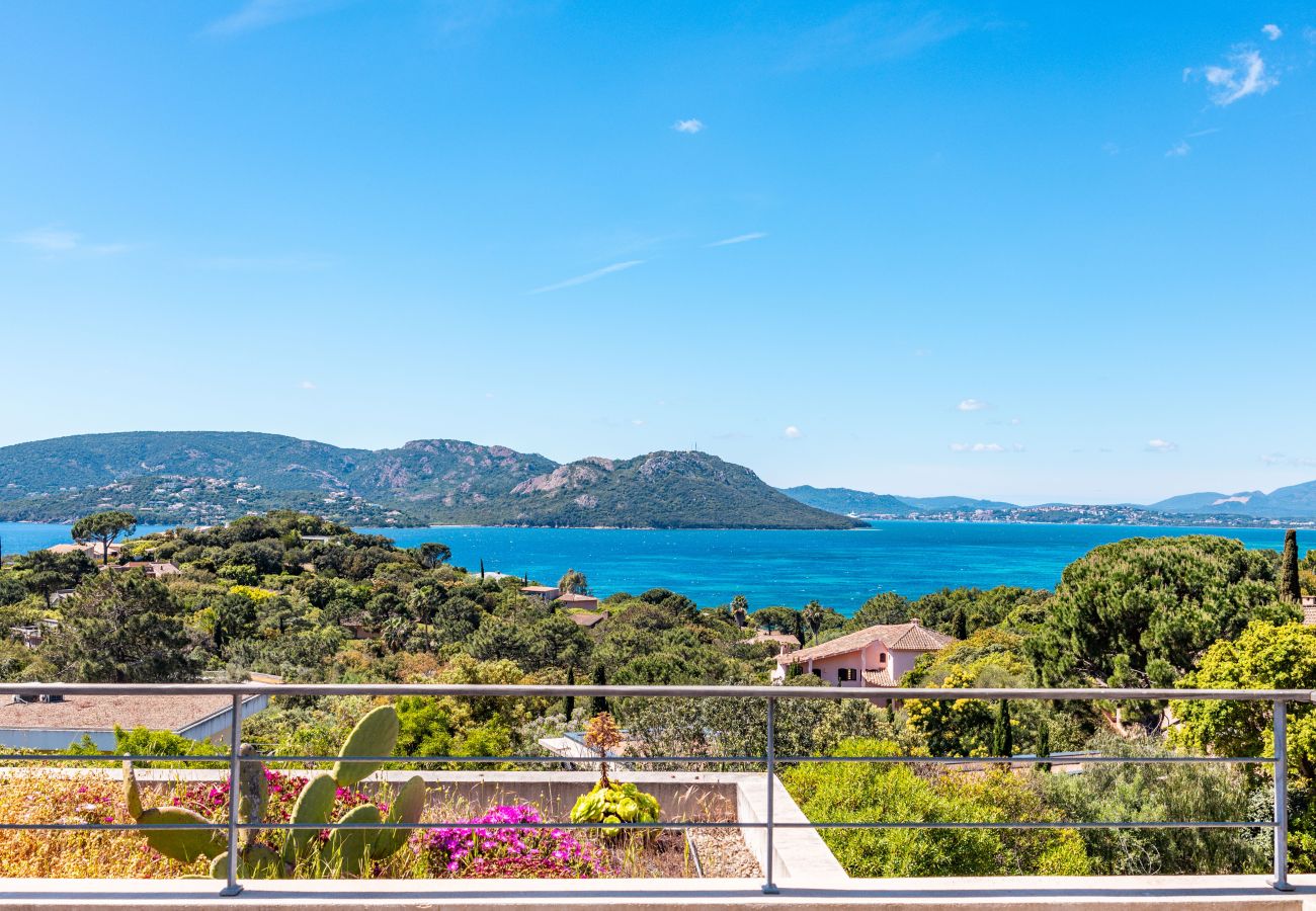 Villa à Lecci - Villa Cala Rossa