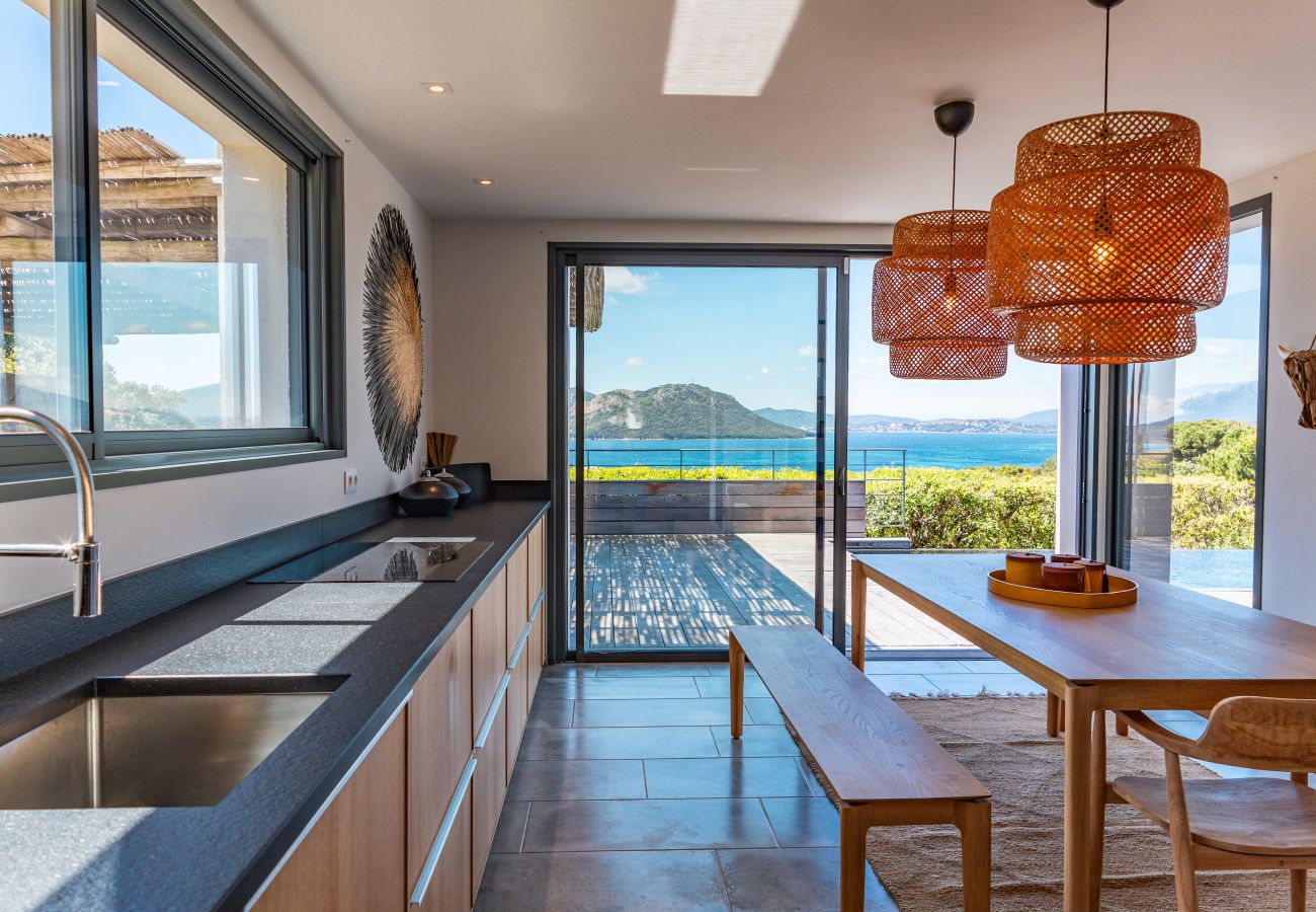 Villa à Lecci - Villa Cala Rossa