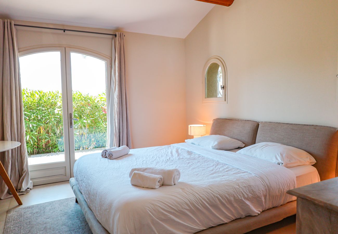 Villa à Sainte-Lucie de Porto-Vecchio - Villa Casta Joia