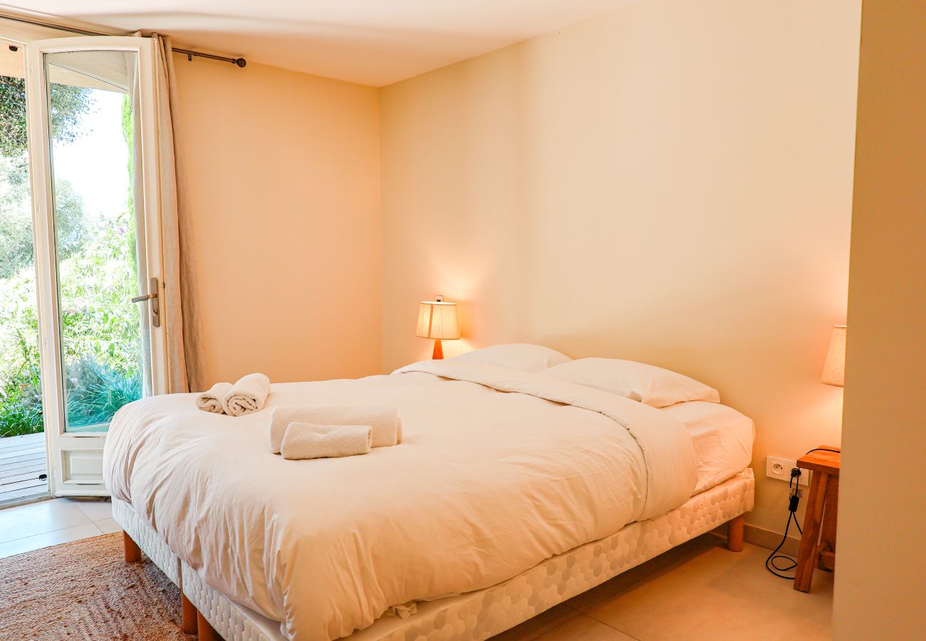 Villa à Sainte-Lucie de Porto-Vecchio - Villa Casta Joia