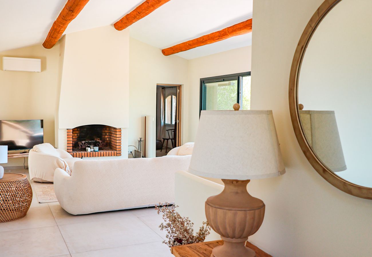 Villa à Sainte-Lucie de Porto-Vecchio - Villa Casta Joia