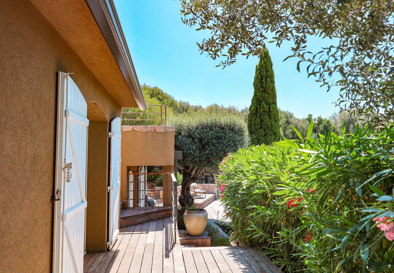 Villa à Sainte-Lucie de Porto-Vecchio - Villa Casta Joia