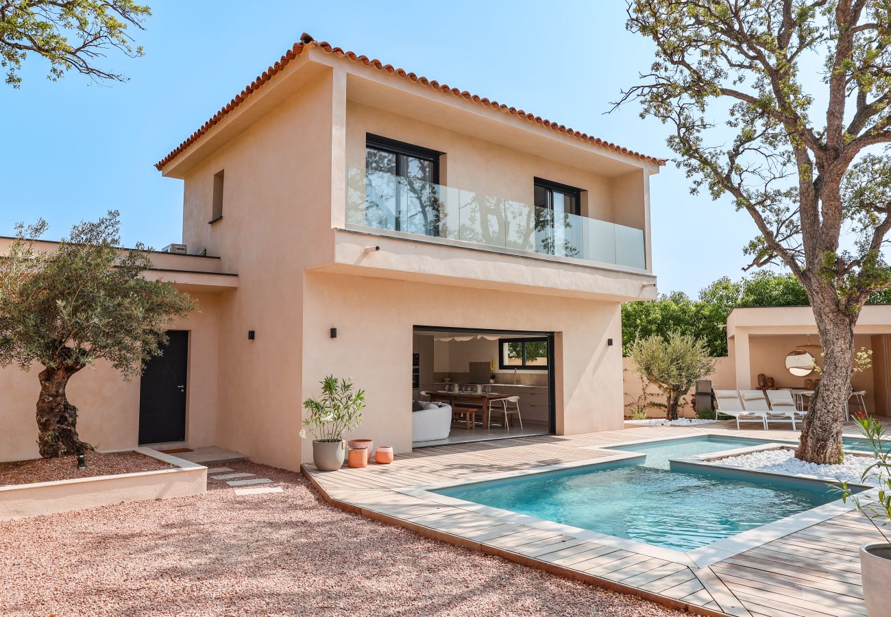 Villa à Sainte-Lucie de Porto-Vecchio - Villa Luciana Di Santa Lucia
