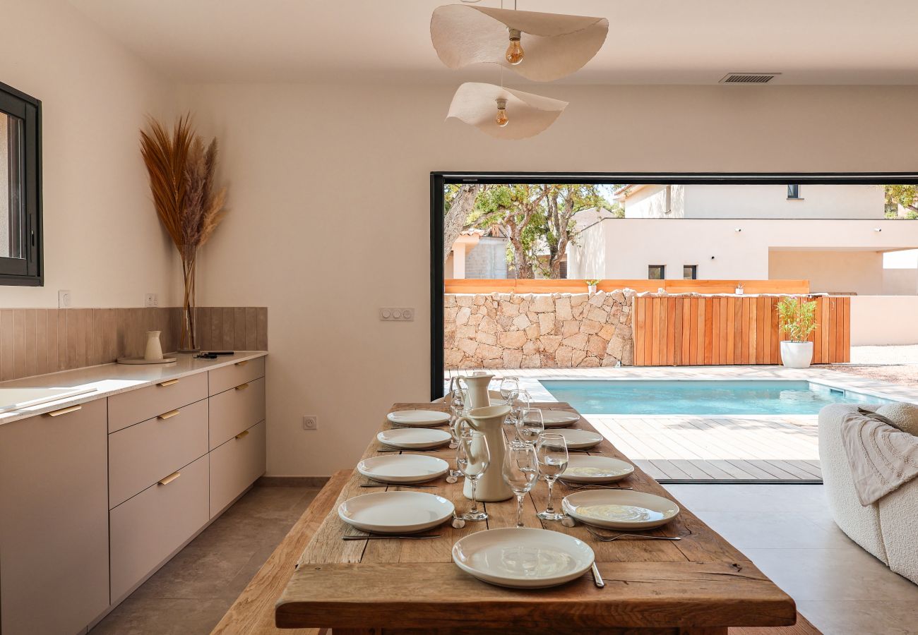 Villa à Sainte-Lucie de Porto-Vecchio - Villa Luciana Di Santa Lucia