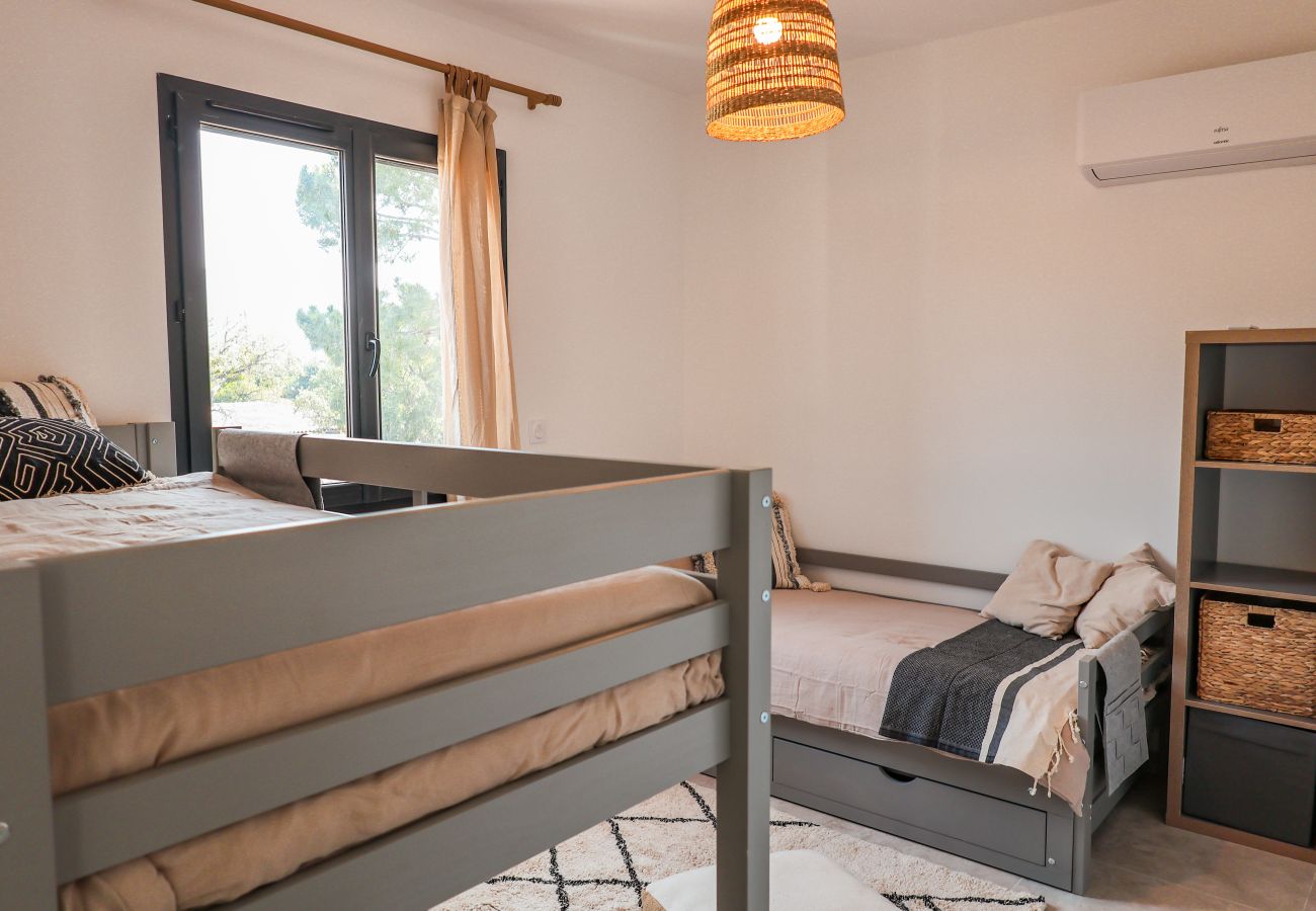 Villa à Sainte-Lucie de Porto-Vecchio - Villa Luciana Di Santa Lucia